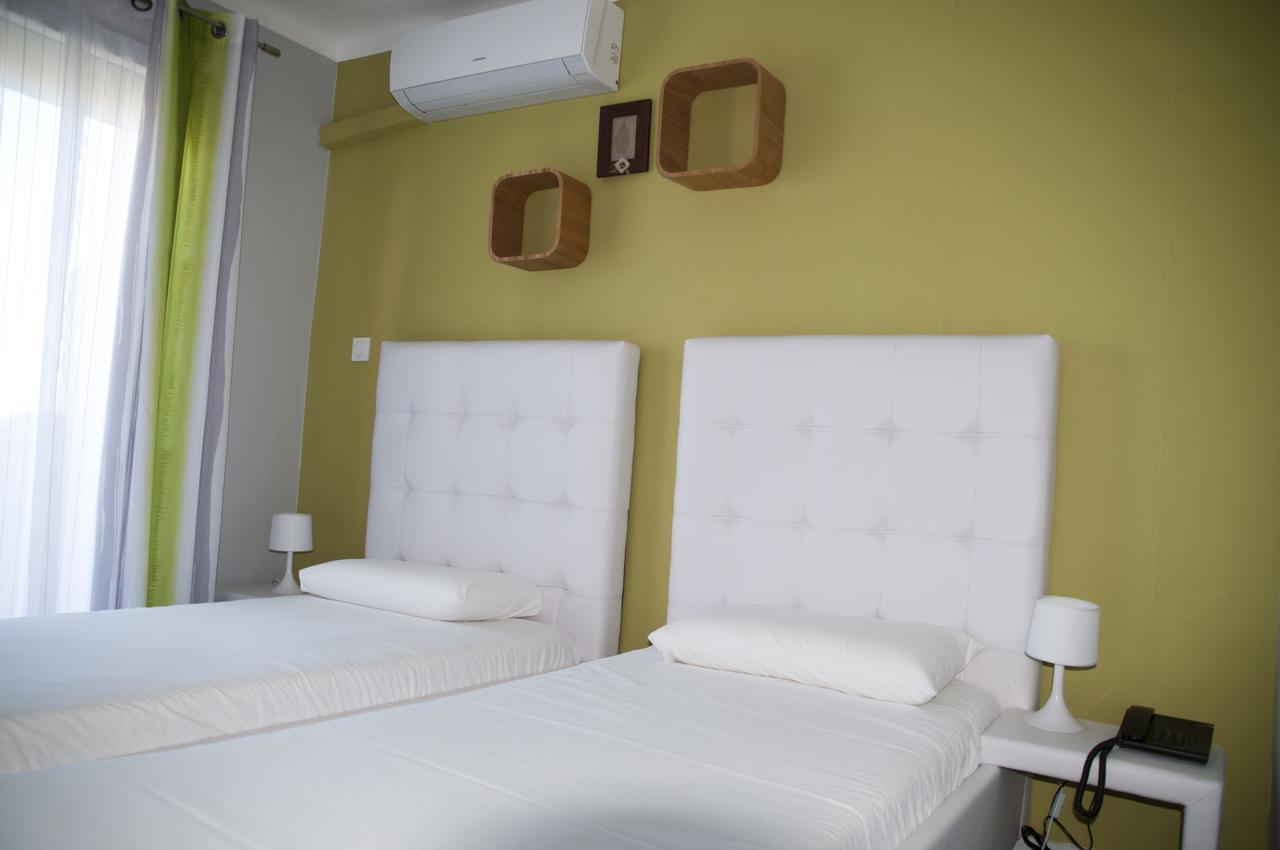 Hotel Bleu Azur アルジェレス・シュル・メール エクステリア 写真